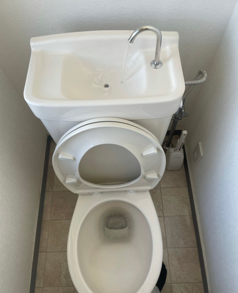 便器の内側・外側・蓋
